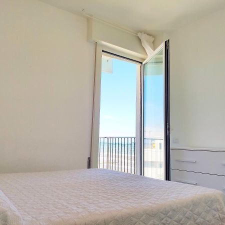La Torre - Frontemare - Immobil Relax Villa Lido di Jesolo Dış mekan fotoğraf